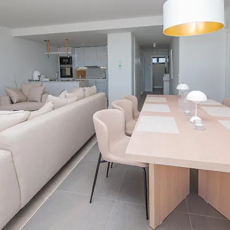 Pure South 62b Manilva